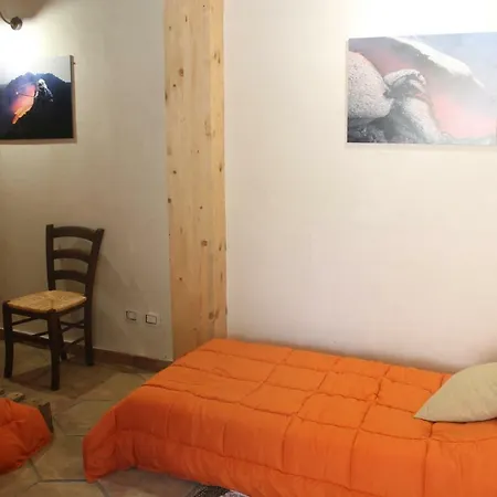 Agriturismo La Caraffara Sull' Etna Puntalazzo Exterior foto