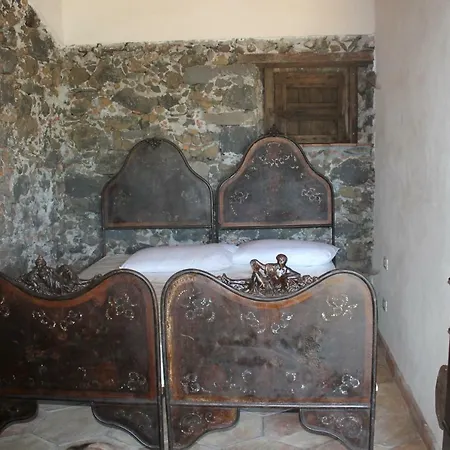 Agriturismo La Caraffara Sull' Etna Puntalazzo Exterior foto