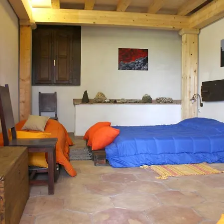Agriturismo La Caraffara Sull' Etna Puntalazzo Exterior foto